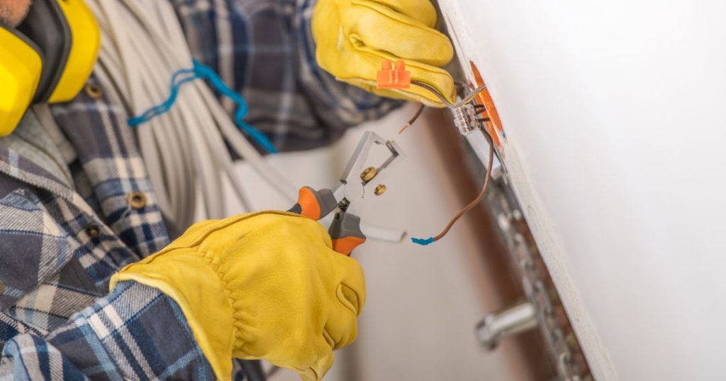 Consertos e manutenções elétricas em Belo Horizonte